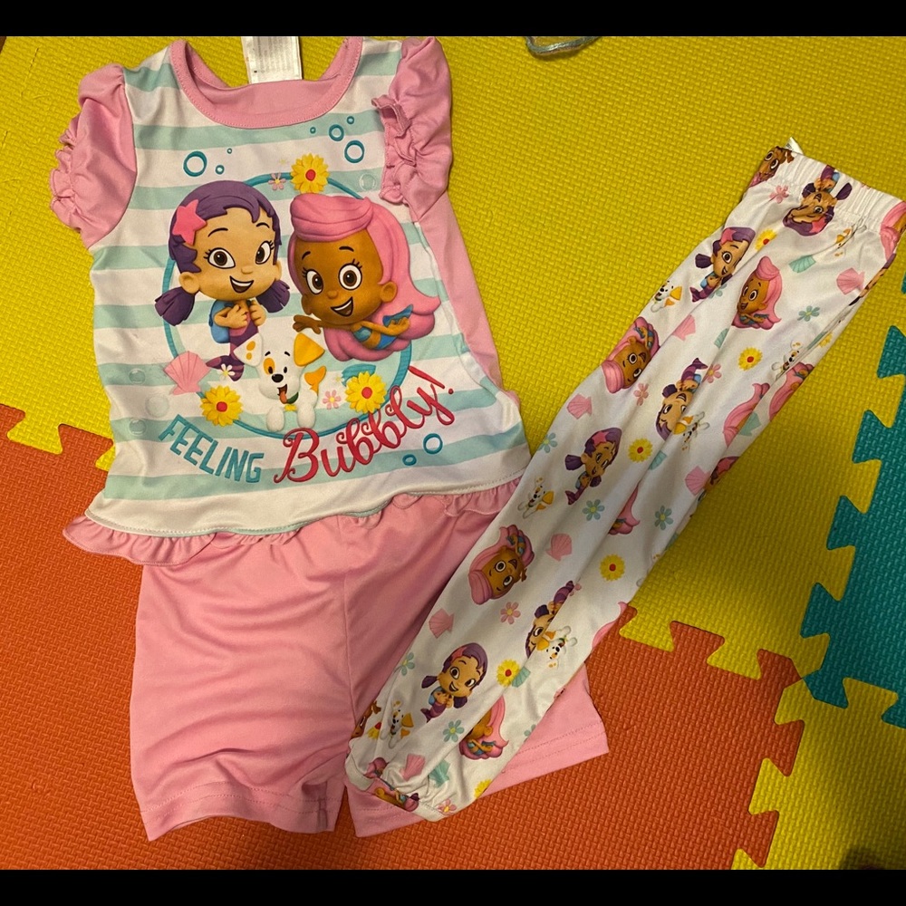 Bubble guppies pj set